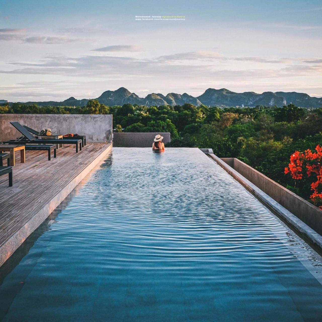 Inchantreedoopool Kanchanaburi Extérieur photo