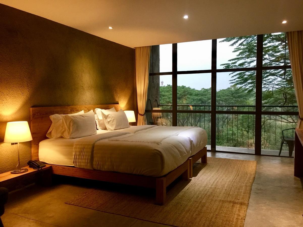 Inchantreedoopool Kanchanaburi Extérieur photo